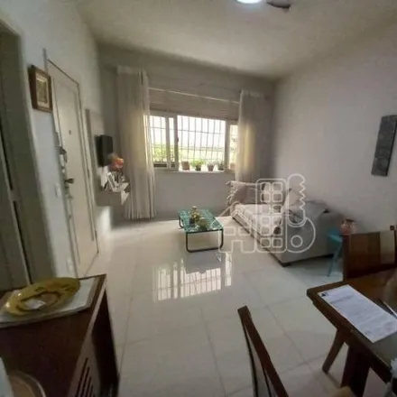 Buy this 3 bed apartment on Caminho do Canto do Rio in São Francisco, Niterói - RJ