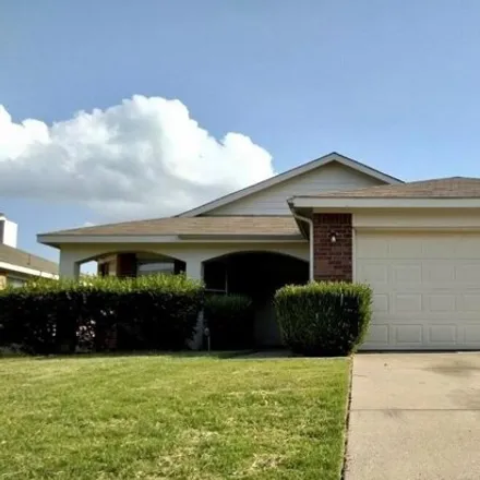 Rent this 3 bed house on 8924 Chisholm Trail in Denton County, TX 76227