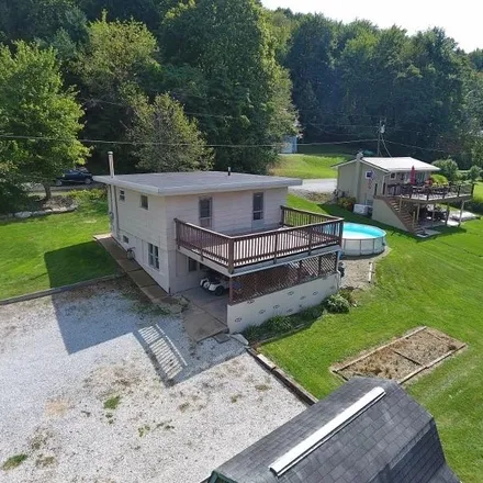 Image 1 - 8136 Walnut Street Southwest, Sunset Valley, Monroe Township, OH 44675, USA - House for sale