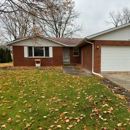 Rent this 3 bed house on 98 Laurel Lane in Grant Park, Kankakee County