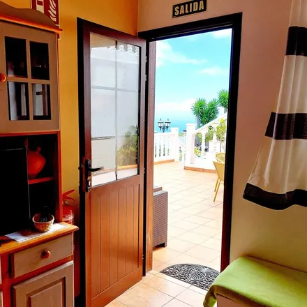 Rent this 2 bed house on 38726 Barlovento