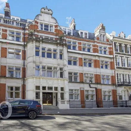Image 3 - 122-142 Bedford Court Mansions, Adeline Place, London, WC1B 3AH, United Kingdom - Apartment for rent
