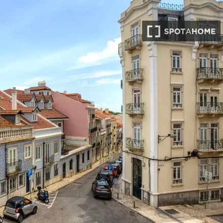Image 6 - Lar de São Francisco e Residência Palácio dos Guiões, Rua de São Filipe Néri 78, 1250-138 Lisbon, Portugal - Apartment for rent