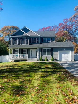 Rent this 4 bed house on 7 Gerard Road in Siegfield Park, Yaphank