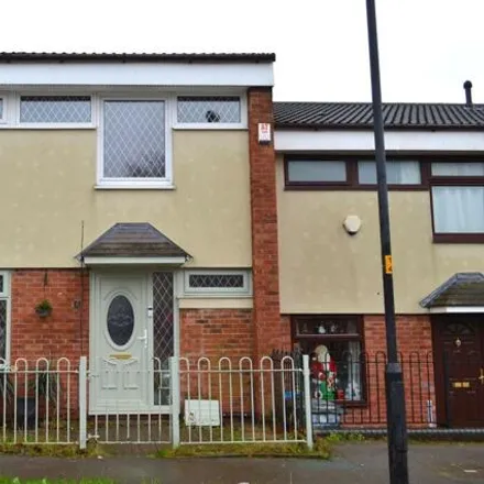 Buy this 3 bed townhouse on Wrexham Close in Chadderton, OL8 4SQ