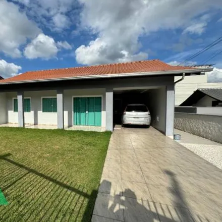 Rent this 3 bed house on Rua Ervino Maul in Itoupava Norte, Blumenau - SC