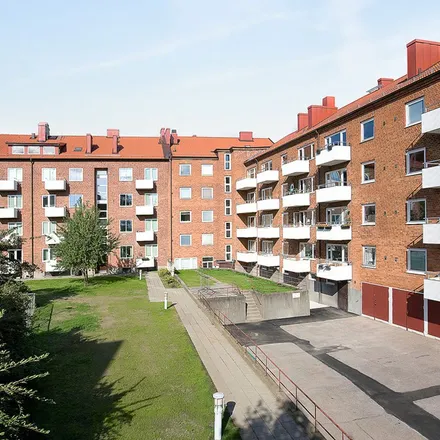 Rent this 3 bed apartment on Fredriksdalsplatsen 8 in 254 37 Helsingborg, Sweden