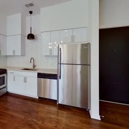 Rent this 2 bed apartment on #3r,2301 West Chicago Avenue in Ukrainian Village, Chicago