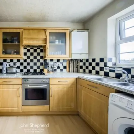 Image 2 - Ledwell, Dickens Heath, B90 1SL, United Kingdom - Apartment for sale