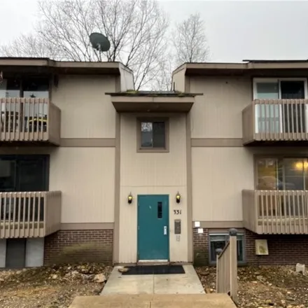 Rent this 1 bed condo on 333 Ridge Point Circle in South Fayette Township, PA 15017