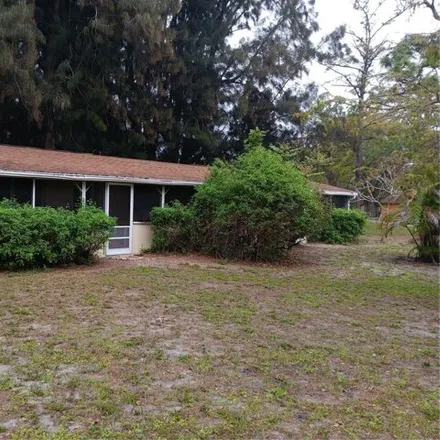 Buy this studio house on 5346 Homer Street in Highpoint, Pinellas County