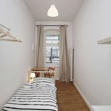 Rent this 5 bed apartment on Wundtstraße 64 in 14057 Berlin, Germany