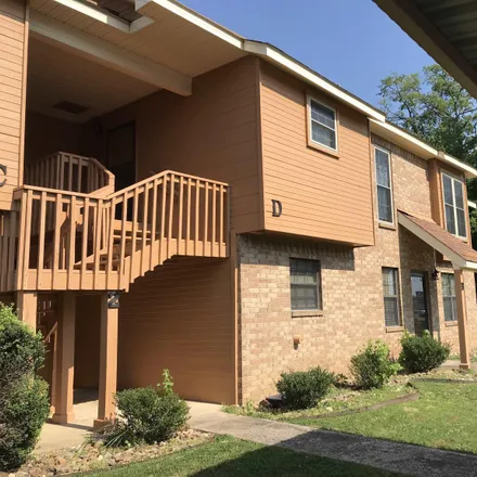 Image 2 - 140 Cooper Street, Hot Springs, AR 71913, USA - Townhouse for sale
