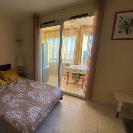 Image 1 - 13600 La Ciotat, France - Apartment for rent