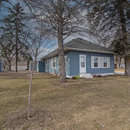 Rent this 3 bed house on 415 Riverside Ave N in Sartell, MN 56377