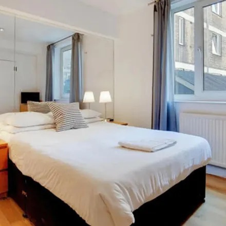Image 8 - Chelsea Cloisters, Sloane Avenue, London, SW3 3DZ, United Kingdom - Apartment for rent