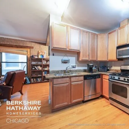 Image 6 - 1102-1104 East 46th Street, Chicago, IL 60653, USA - Condo for sale