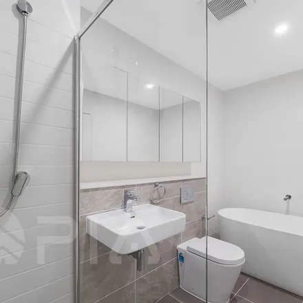 Image 4 - Seven Hills Road, Baulkham Hills NSW 2153, Australia - Apartment for rent