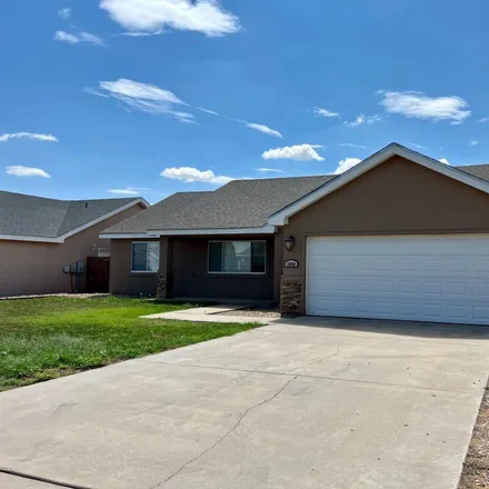 Buy this 3 bed house on 3001 Hammond Boulevard in Clovis, NM 88101
