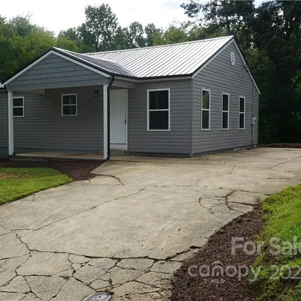 Image 1 - 207 Whitnel Place Southwest, Whitnel, Lenoir, NC 28645, USA - House for sale