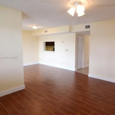 Buy this 3 bed townhouse on 895 Northwest 91st Terrace in Plantation, FL 33324