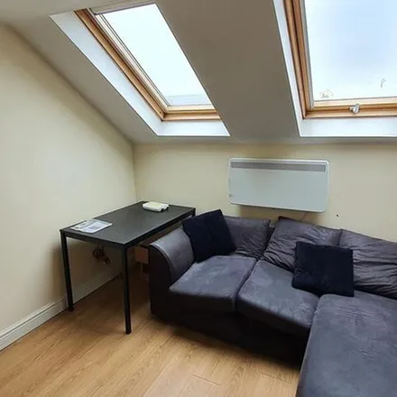 Rent this 3 bed apartment on Woodville Road in Crwys Road, Cardiff