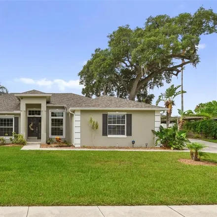 Buy this 4 bed house on 632 Glenview Drive in Winter Garden, FL 34787