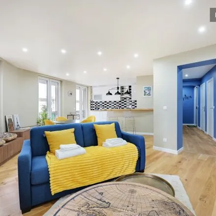 Rent this 2 bed apartment on Paris 20e Arrondissement