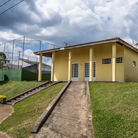 Buy this 4 bed house on Rua Expedicionário José Franco de Macedo in Toró, Bragança Paulista - SP