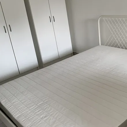 Rent this 1 bed room on Jalan Bukit Merah in Singapore 150128, Singapore