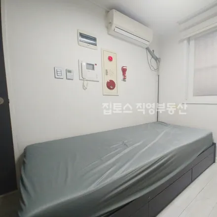 Image 2 - 서울특별시 강남구 논현동 130-27 - Apartment for rent