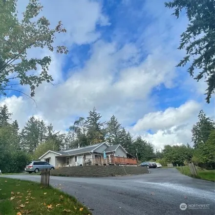 Buy this 3 bed house on 3724 South 360th Street in Lakeland South, King County