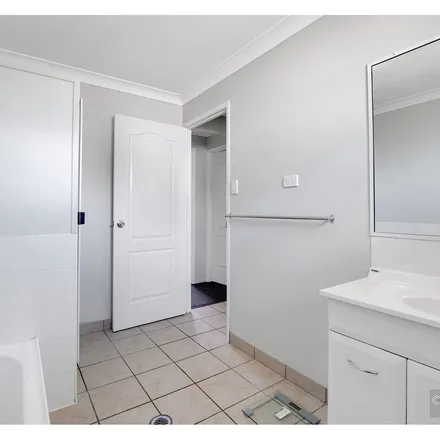 Image 9 - Arlott Street, Gracemere QLD, Australia - Apartment for rent