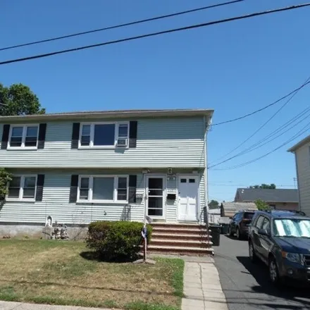 Image 1 - 279 North 13th Street, Kenilworth, Union County, NJ 07033, USA - House for rent