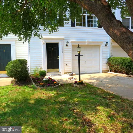 Buy this 3 bed townhouse on 2251 Forsythia Drive in Village of Culpeper, Culpeper