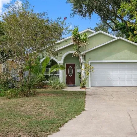 Buy this 4 bed house on 3806 North Arlington Avenue in Arlington Heights, Tampa