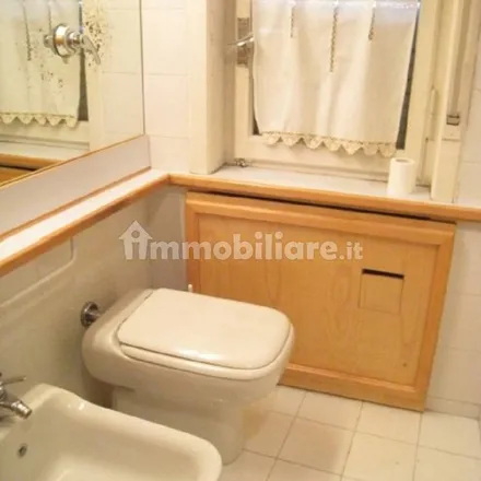 Image 4 - Via Amerigo Vespucci 60 bis, 10129 Turin TO, Italy - Apartment for rent