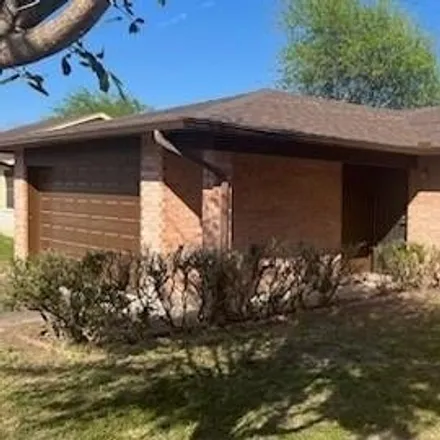 Image 3 - 5816 N 26th St, McAllen, Texas, 78504 - House for sale