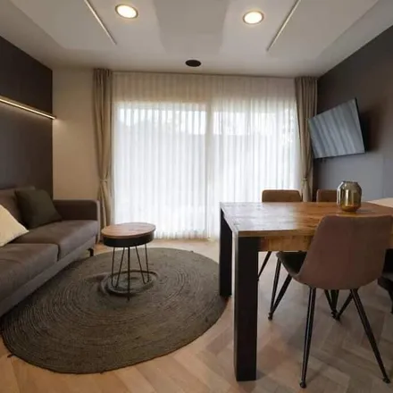 Rent this 2 bed house on Zutendaalweg 11B in 3740 Bilzen, Belgium