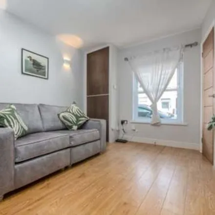 Rent this 2 bed apartment on Cottrell Road in Cardiff, CF24 3HB