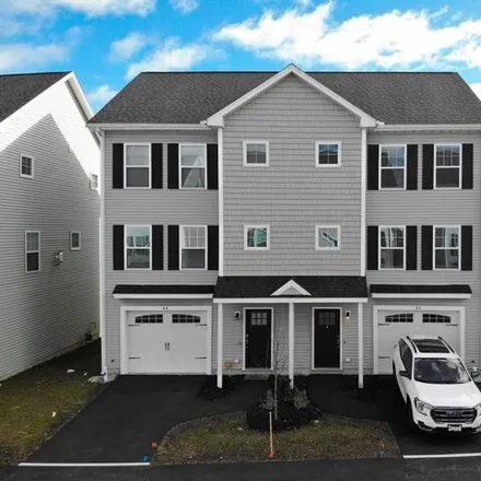 Buy this 3 bed condo on unnamed road in Lowell, MA 01852