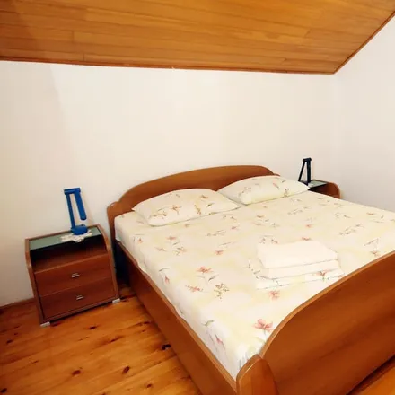 Rent this 2 bed apartment on Općina Lumbarda in Dubrovnik-Neretva County, Croatia