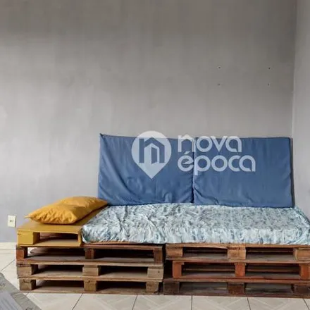 Buy this 2 bed apartment on Rua Itacaré in Pavuna, Rio de Janeiro - RJ