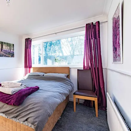 Rent this 2 bed house on Blakelaw and North Fenham in NE5 3TU, United Kingdom