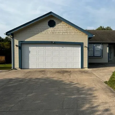 Buy this 4 bed house on 1104 Sam G Hiner Drive in Cameron, MO 64429