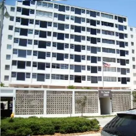 Rent this 1 bed condo on 33 S Gulfstream Ave