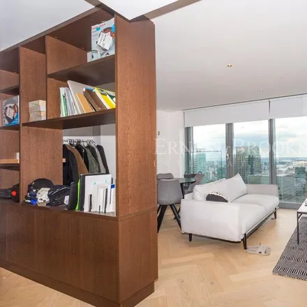 Image 3 - 30 Marsh Wall, Canary Wharf, London, E14 9TP, United Kingdom - Apartment for rent