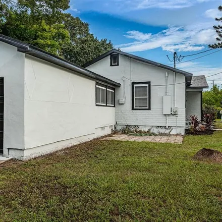 Image 6 - 633 42nd Street South, Saint Petersburg, FL 33711, USA - House for sale