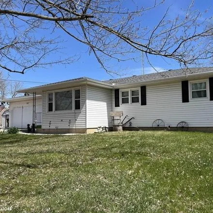 Buy this 3 bed house on 801 South Adams Street in Osceola, IA 50213