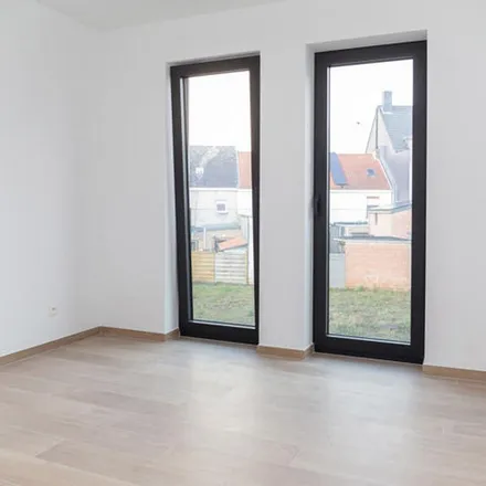 Rent this 2 bed apartment on Palingbotterstraat in 9200 Dendermonde, Belgium